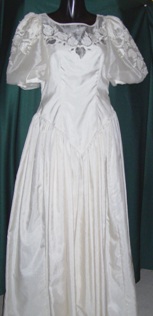 Pre-loved Vintage Bridal Dresses mint condition