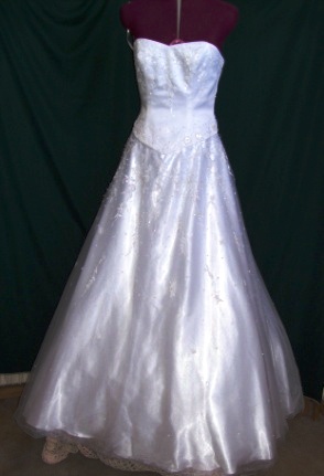 Imoda Wedding/Bridal dress size 10.